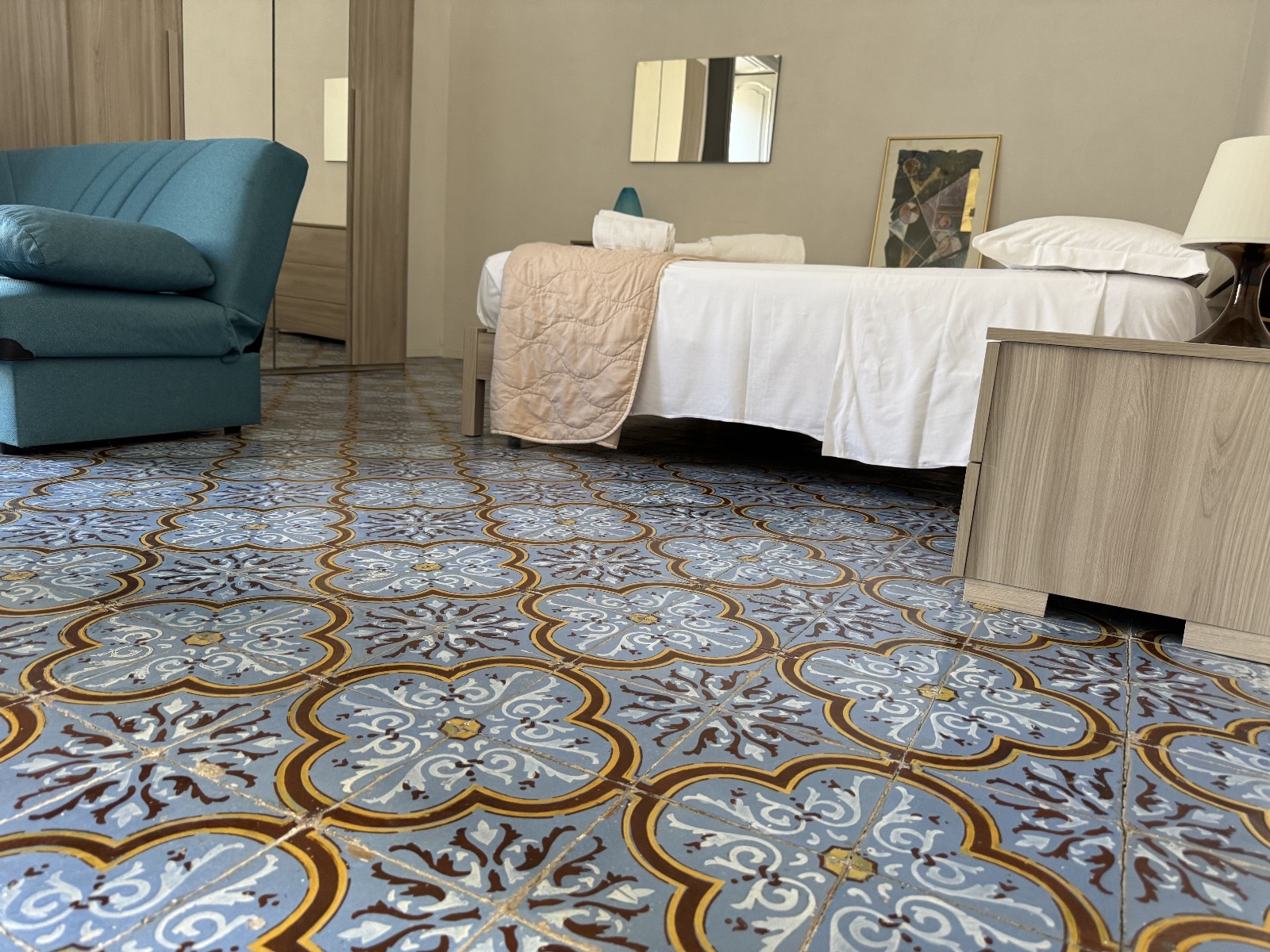 cc39cfc6-12f0-4f13-9def-bfff0fd0561f